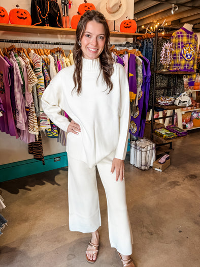 Pinch Ivory Turtleneck Sweater