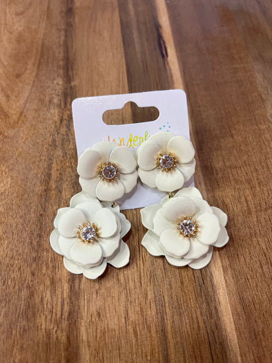 Cream Stacked Flower Earrings