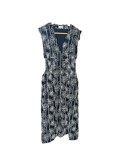 Aureum Black Front Zip Midi Dress
