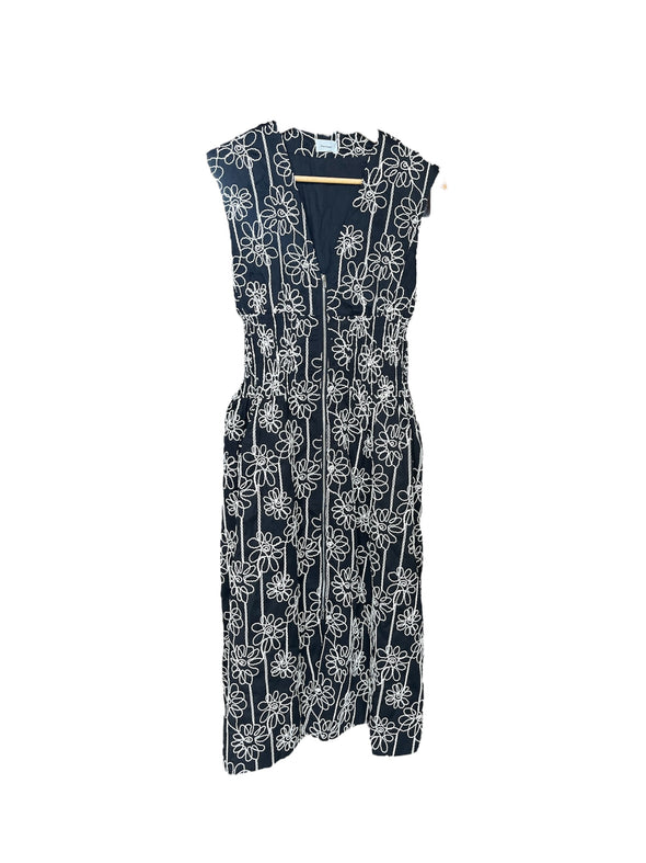 Aureum Black Front Zip Midi Dress