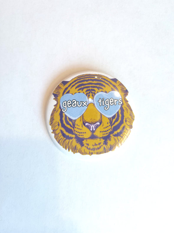 L. Ellis Designs Sunglass Tiger Button