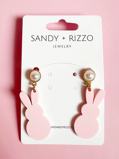 Sandy + Rizzo Pink Matte Bunny With Pearl Top