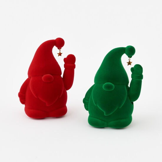 180 Degrees Waving Flocked Gnome