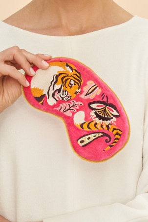 Powder Thrill of the Tiger Eye Mask