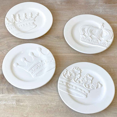 Royal Standard Royal Crown Embossed Plates, Set of 4