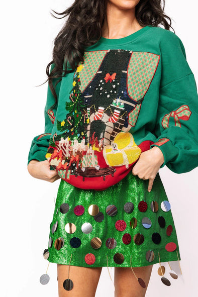 QOS Green Christmas Living Room Sweatshirt with Bow Sleeves