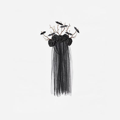 180 Degree 24" Bat and Rose Bridal Veil