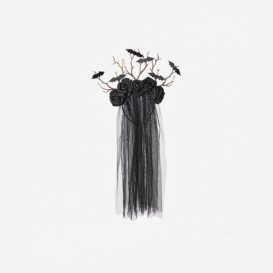 180 Degree 24" Bat and Rose Bridal Veil