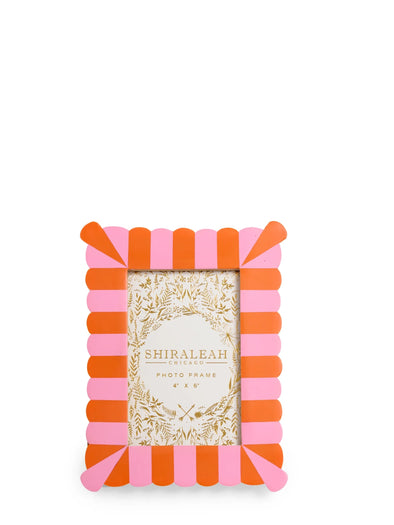 Shiraleah Orange Viva 4" X 6" Scalloped Picture Frame