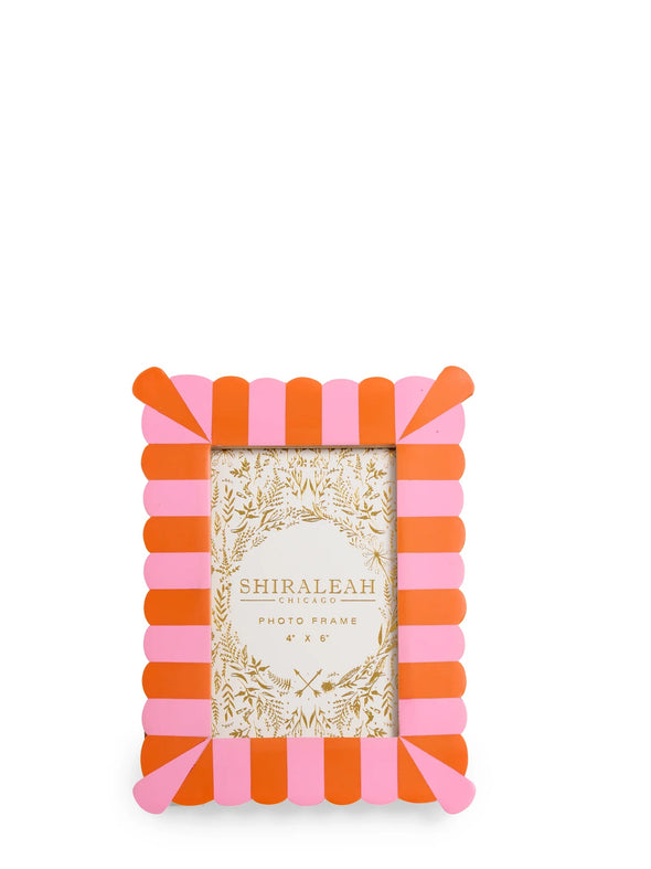 Shiraleah Orange Viva 4" X 6" Scalloped Picture Frame