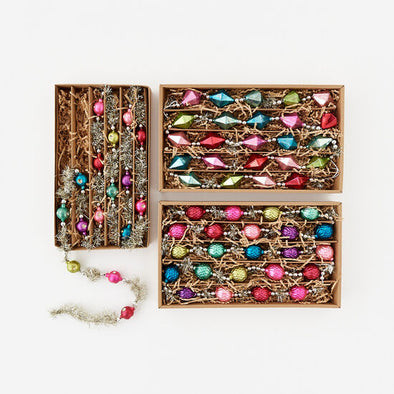 180 Degree Tinsel Ball Garland