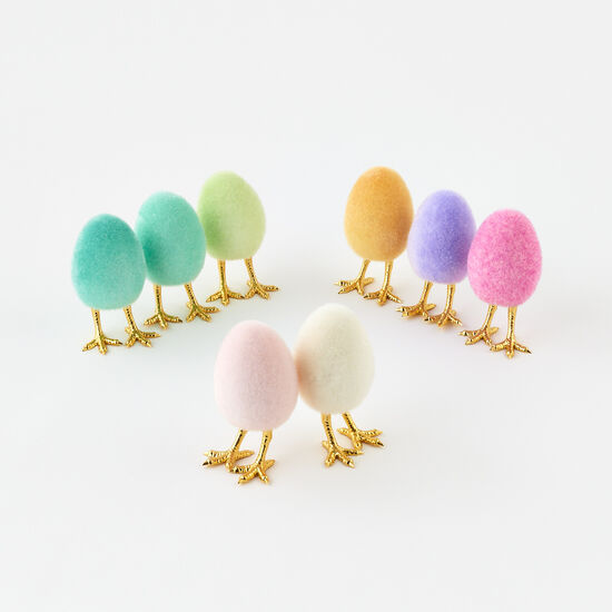 180 Degrees Flocked Egg With Feet