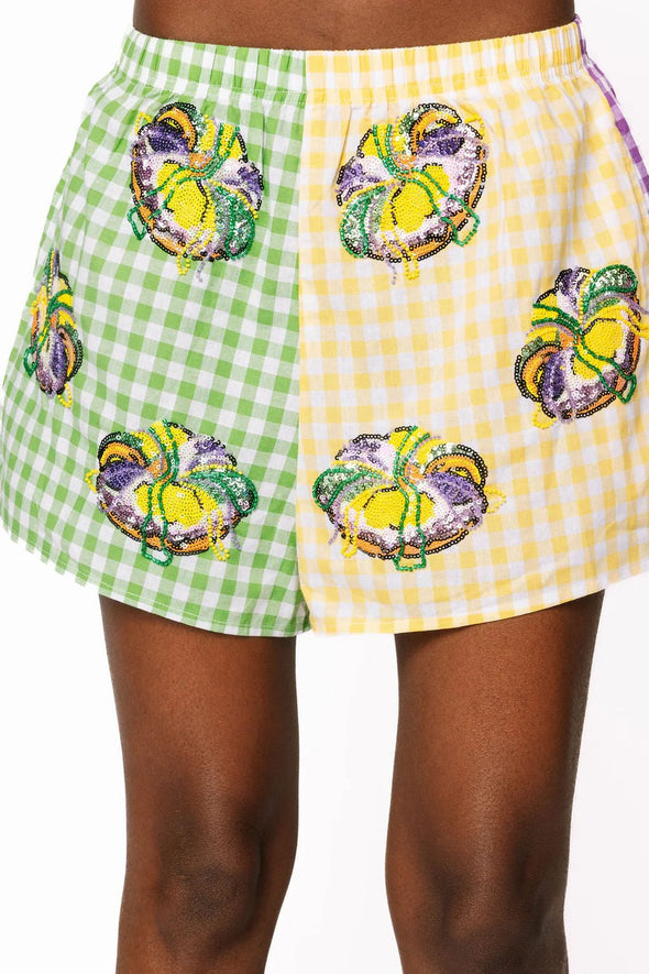 QOS Colorblock Mardi Gras Gingham King Cake Shorts